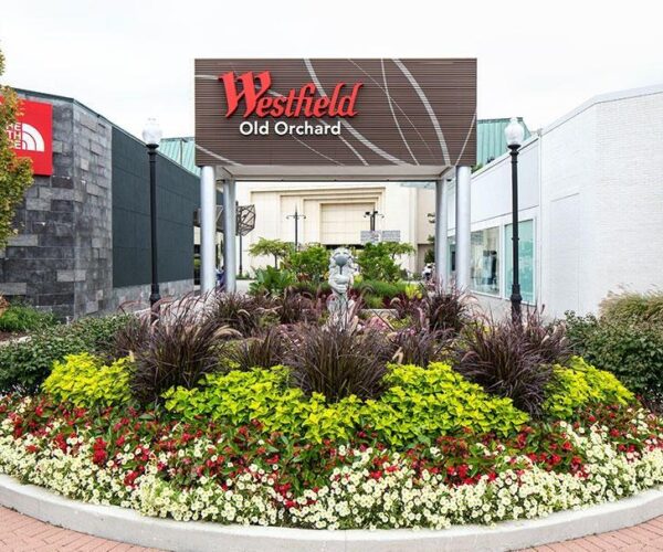 West Field Shopping Mall Skokie